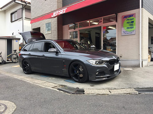 BMW-5V[Y