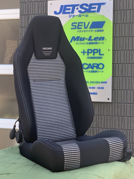 LXF