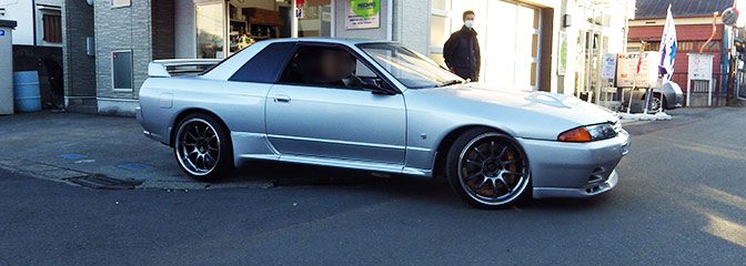 NISSAN:32GT-Rにレカロシート装着。